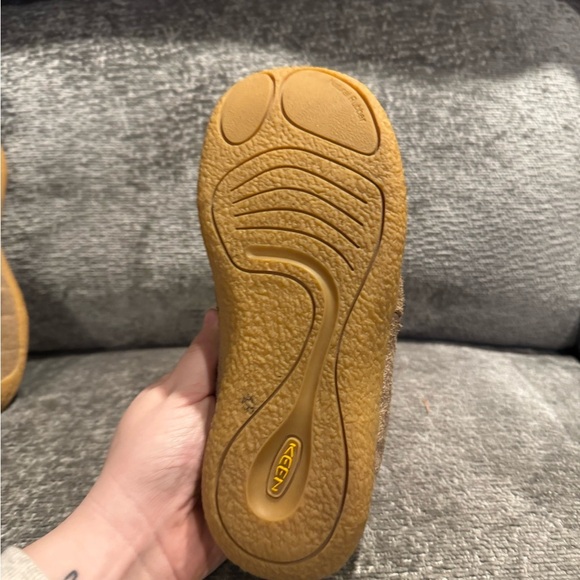 Women’s Keen Howser Harvest Brown Slip On Shoes with Tan Soles Size 6 - Picture 4 of 7